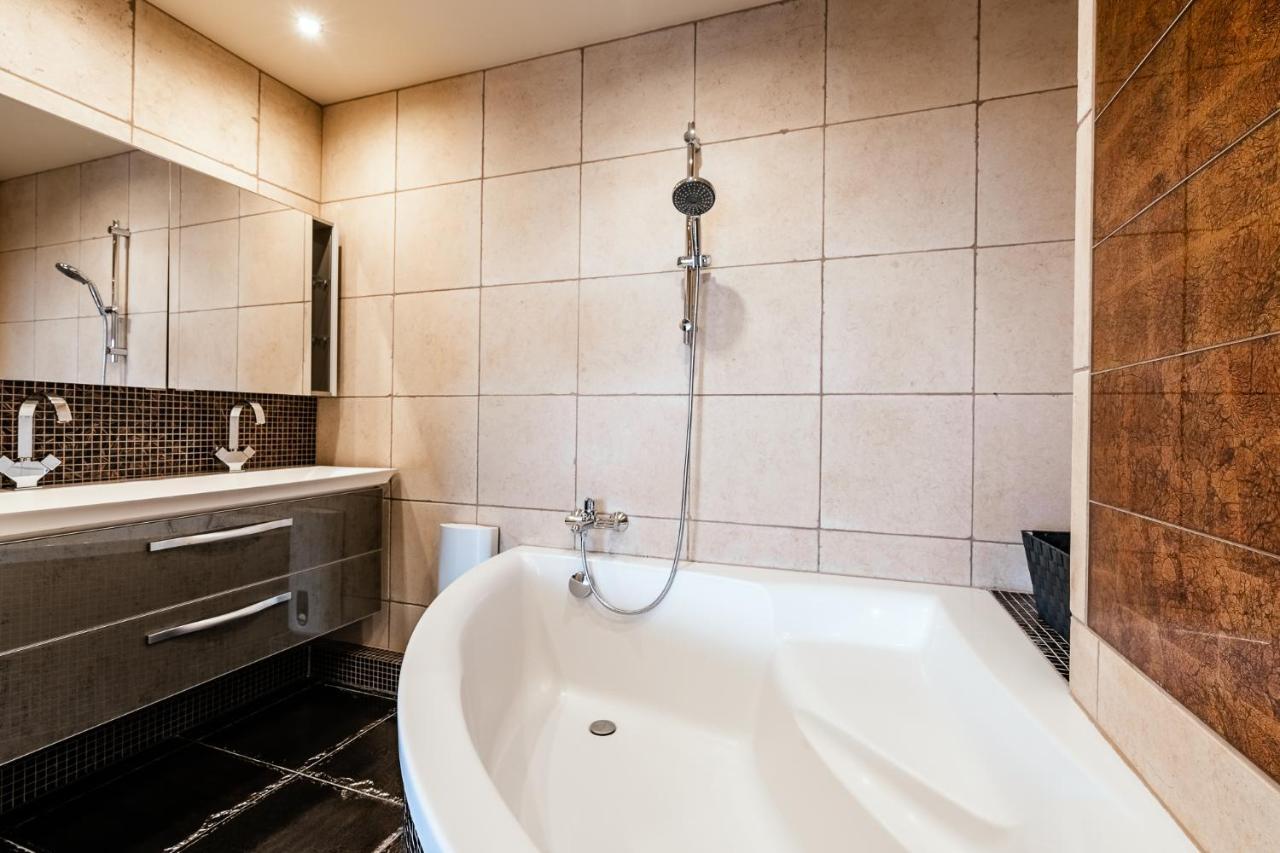 Studio Apartment In Naehe Hamburg Halstenbek Buitenkant foto